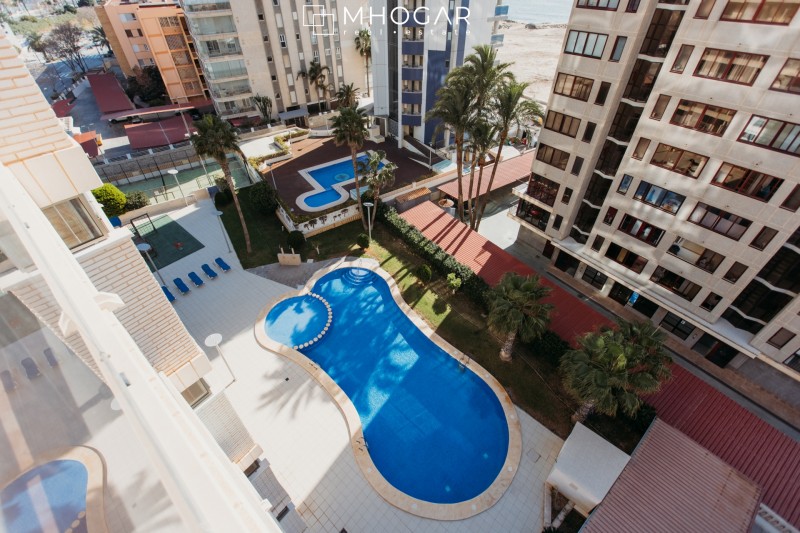 Calpe - Beautiful apartment located in the second line of the beach for sale!